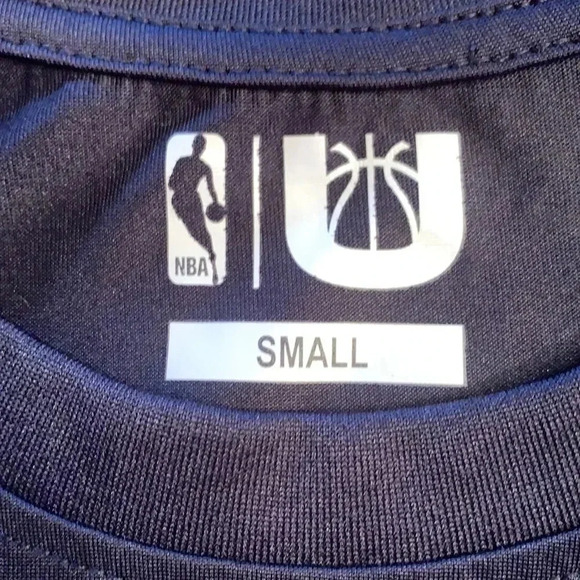 Cleveland Cavaliers Authentic NBA Jersey - Picture 3 of 6